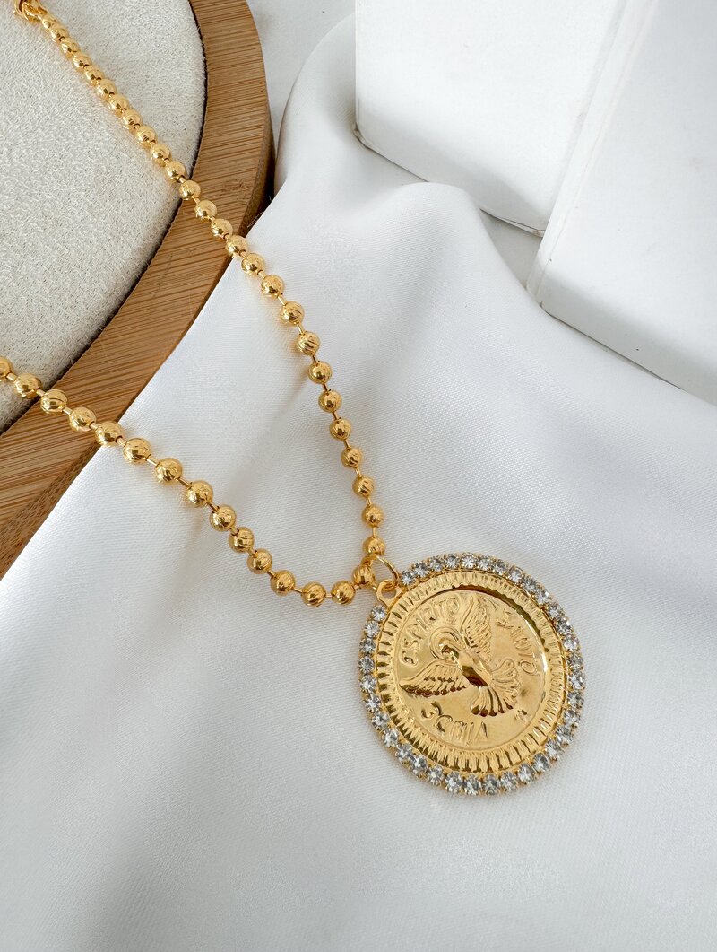Colar Folheado a Ouro 18k Corrente de Esferas com Pingente Espírito Santo