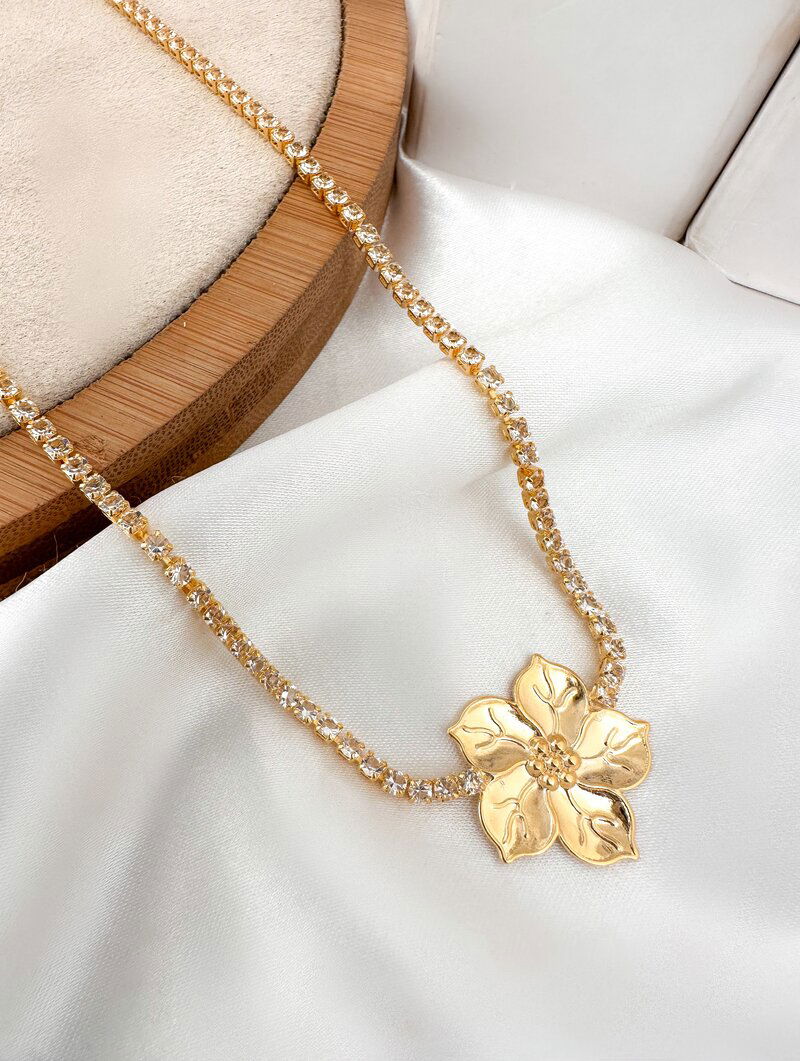 Colar Folheado a Ouro 18k Corrente de Zircônia com Flor