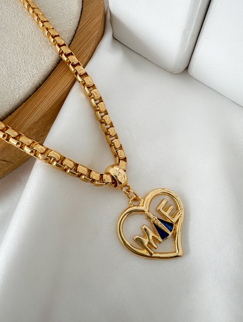 Colar Folheado a Ouro 18k Corrente Quadrada com Pingente Mãe Nossa Senhora