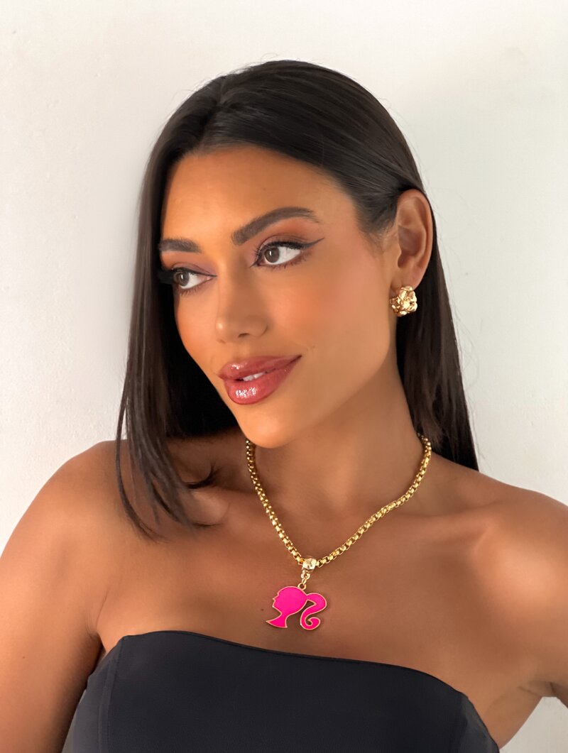 colar folheado a ouro 18k corrente quadrada pingente inspiração Barbie