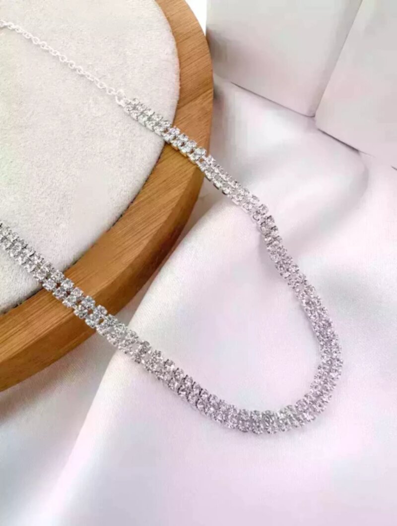 colar folheado a ouro 18k e prata 925 corrente strass.