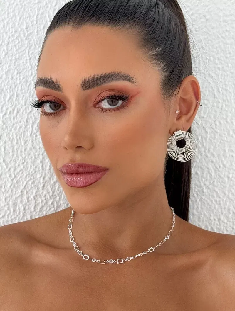 Colar Folheado a Ouro 18k e Prata 925 Cristais com Elos Quadrados