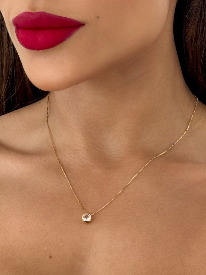 Colar Folheado a Ouro 18k e Prata Com Ponto de Luz Encapsulado P