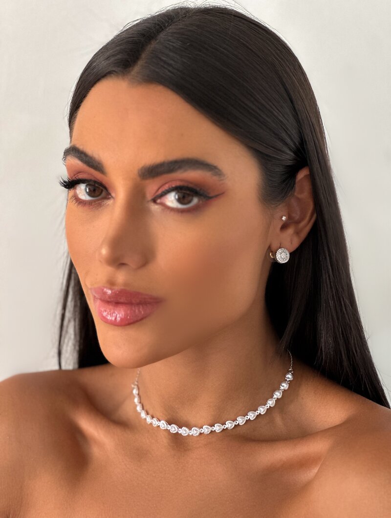 Colar Folheado a Ouro 18k e Prata Corações com Pérolas