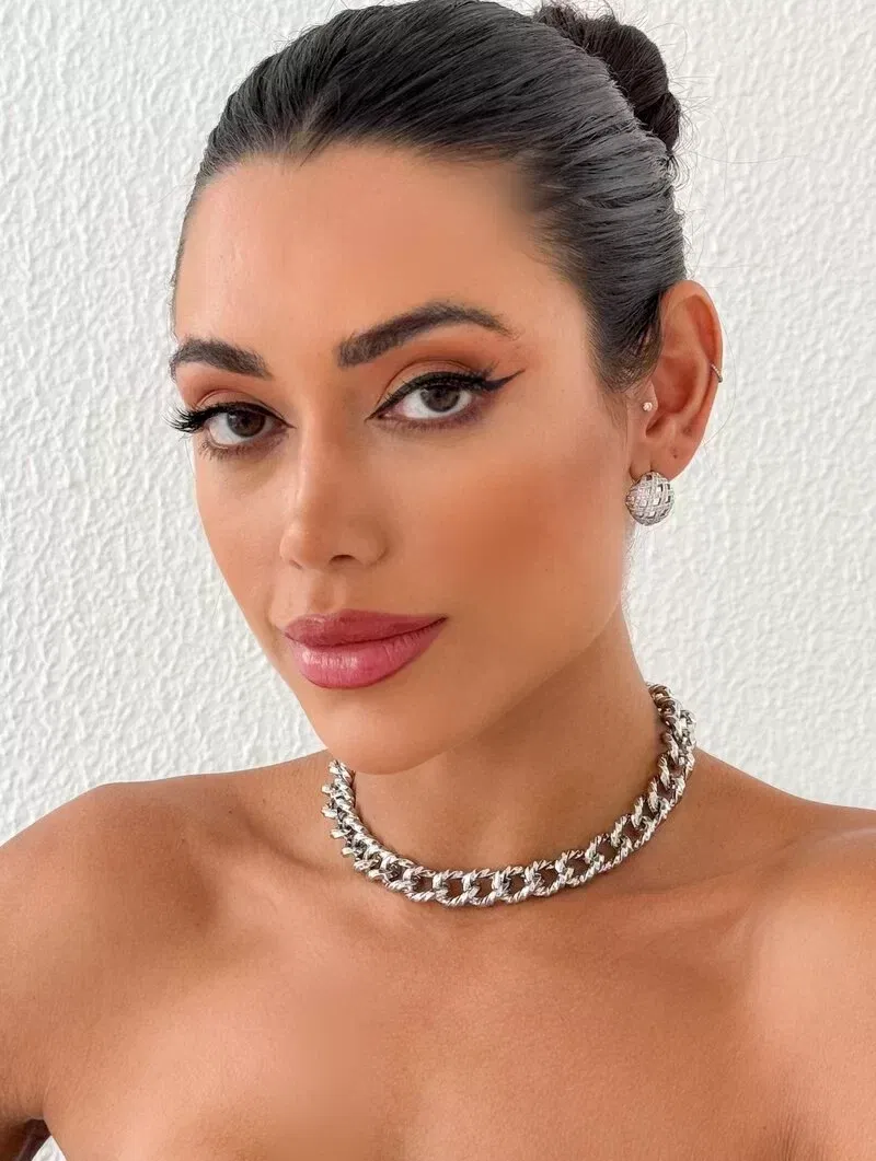 Colar Folheado a Ouro 18k e Prata Correntaria Elo Torcido