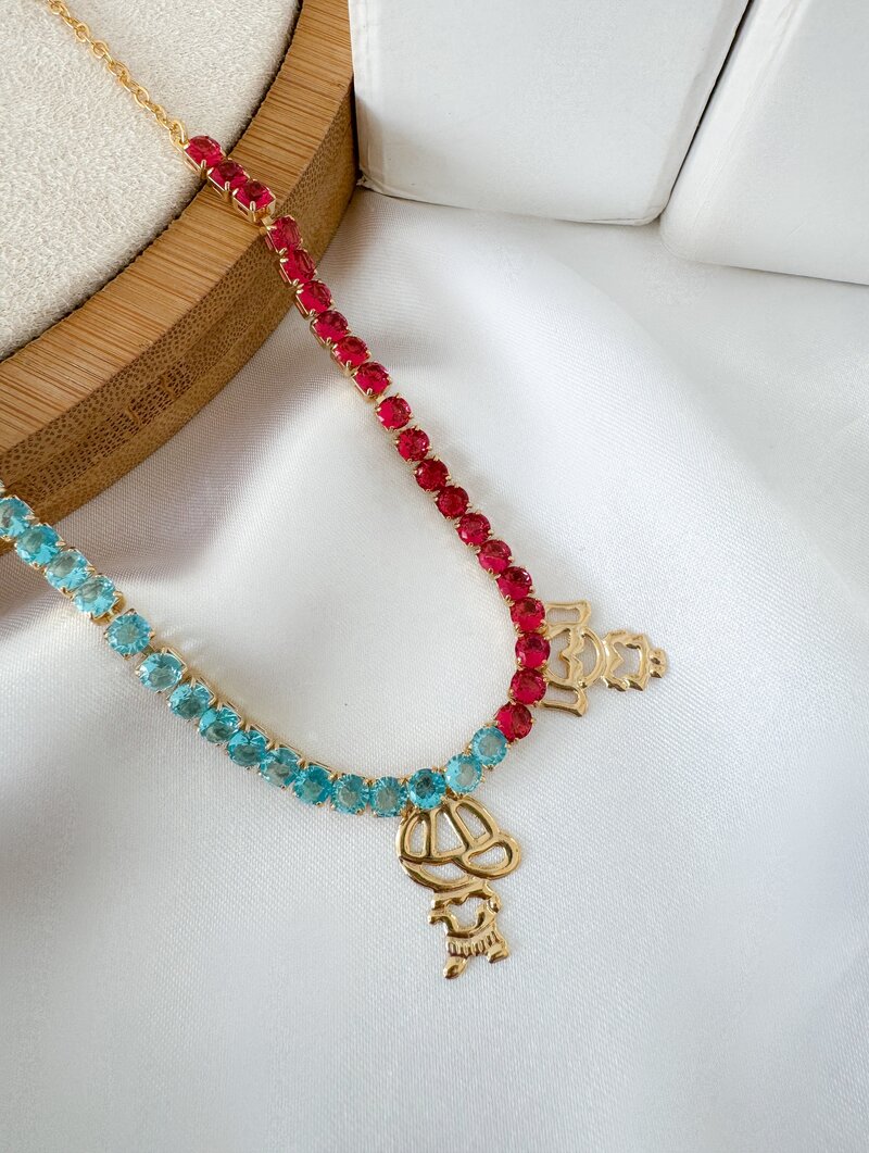 Colar Folheado a Ouro 18k e Prata Corrente com Zircônias com Criança