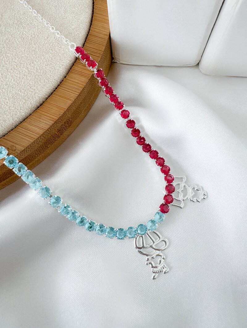 Colar Folheado a Ouro 18k e Prata Corrente com Zircônias com Criança