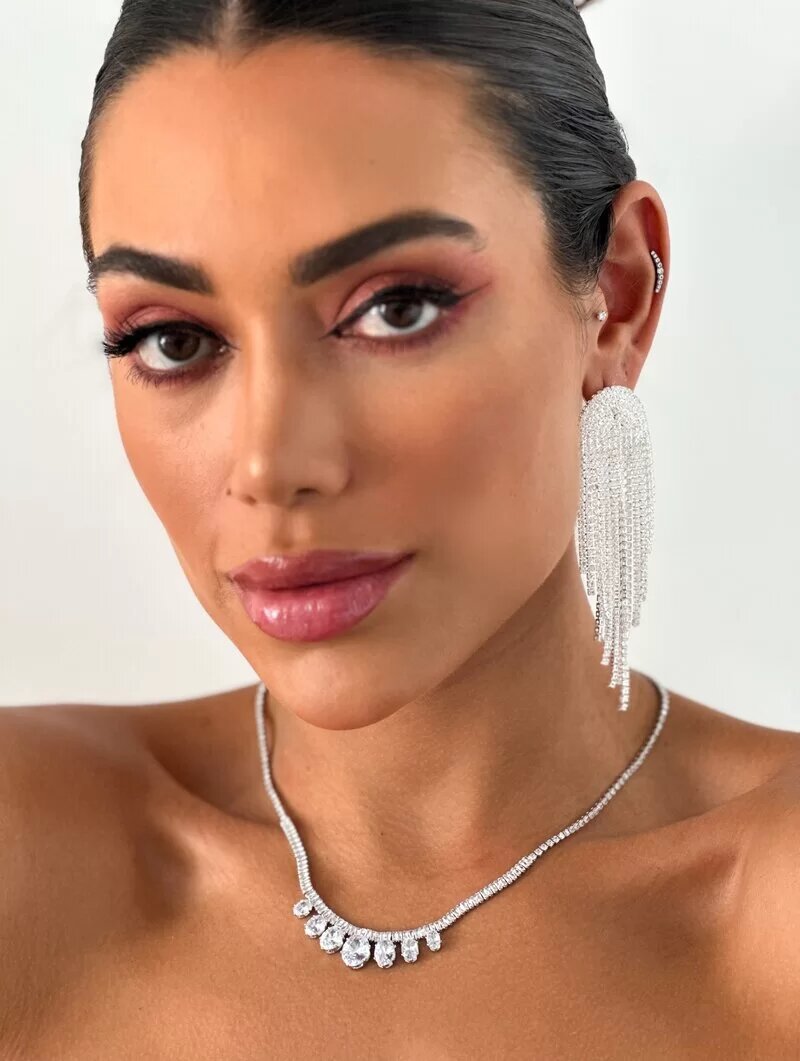 Colar Folheado a Ouro 18k e Prata Corrente de Navetes com Pedras de Zircônias