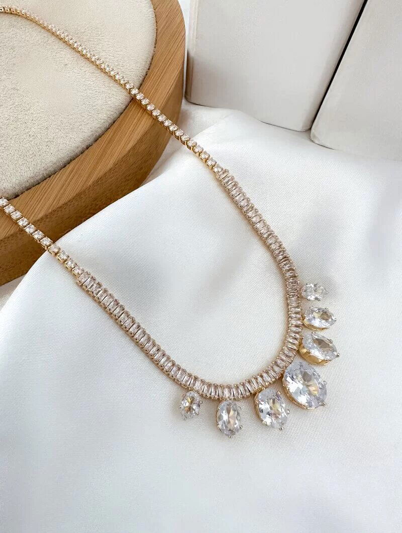 Colar Folheado a Ouro 18k e Prata Corrente de Navetes com Pedras de Zircônias