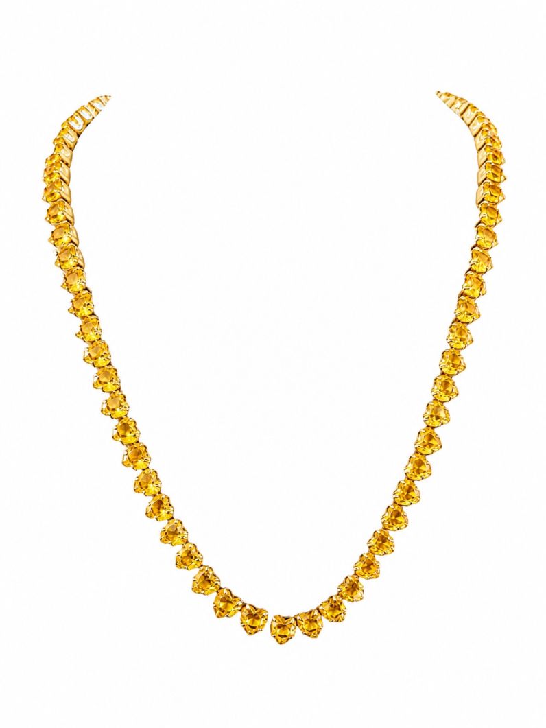 Colar Folheado a Ouro 18k e Prata Cravejado Corações