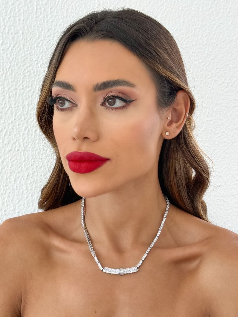 Colar Folheado a Ouro 18k e Prata Design Cravejado Cristais