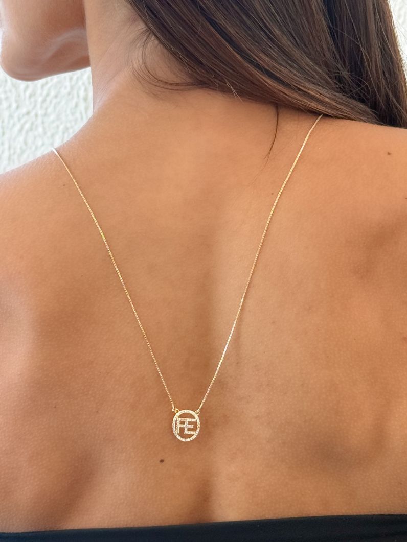 Colar Folheado a Ouro 18k e Prata Design Nossa Senhora