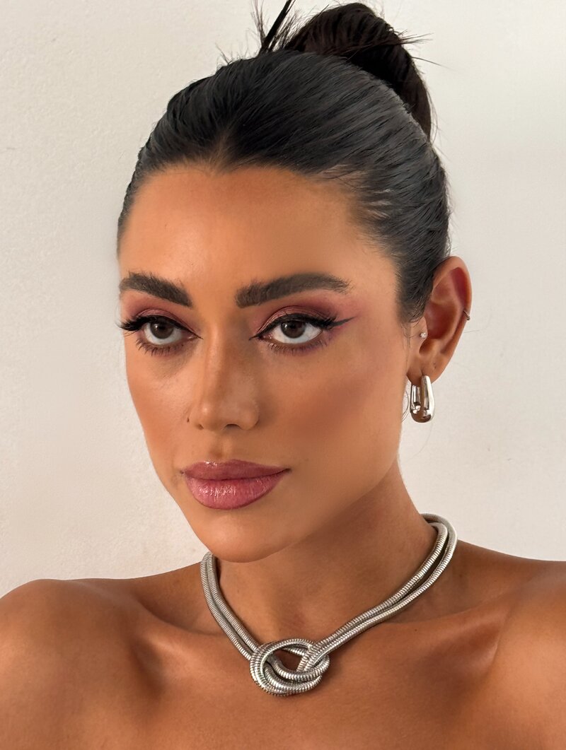 Colar Folheado a Ouro 18k e Prata Dois Fios com Detalhe Nó