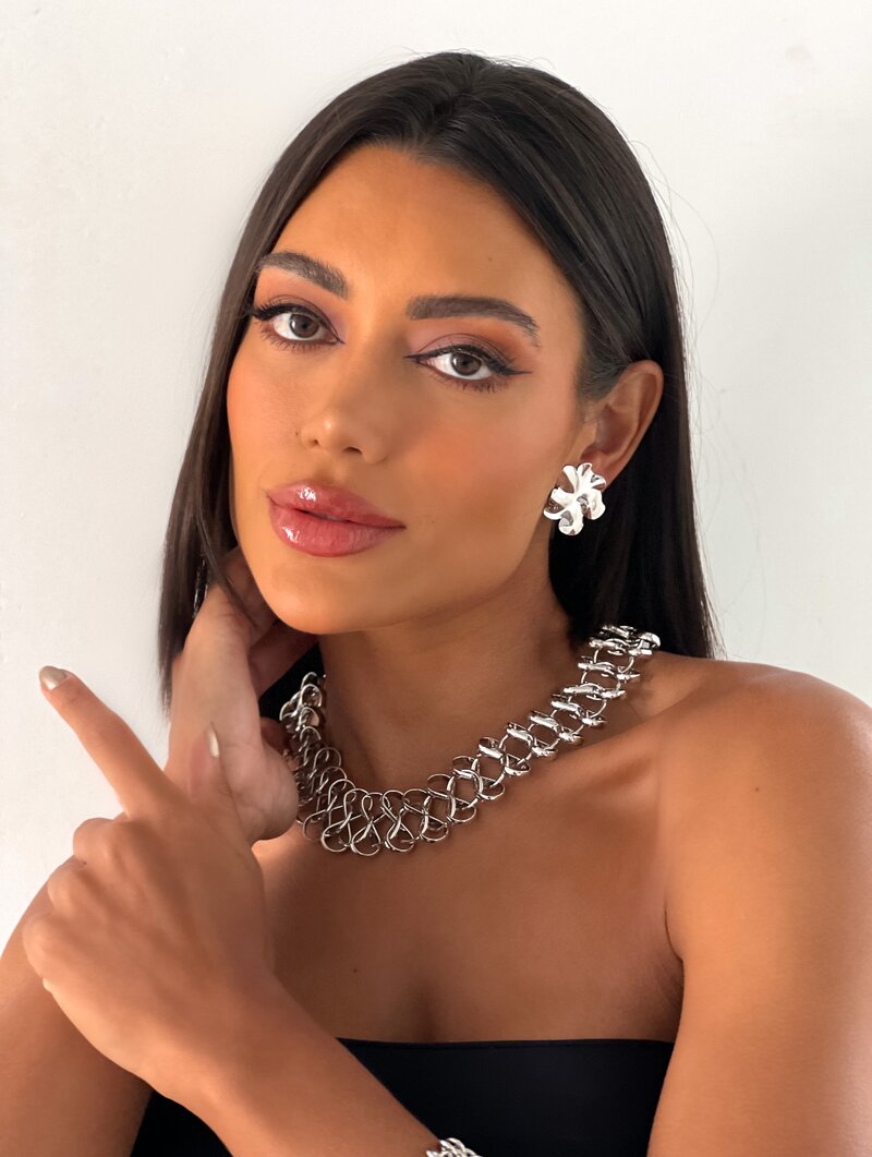 colar folheado a ouro 18k e prata elos enterligados