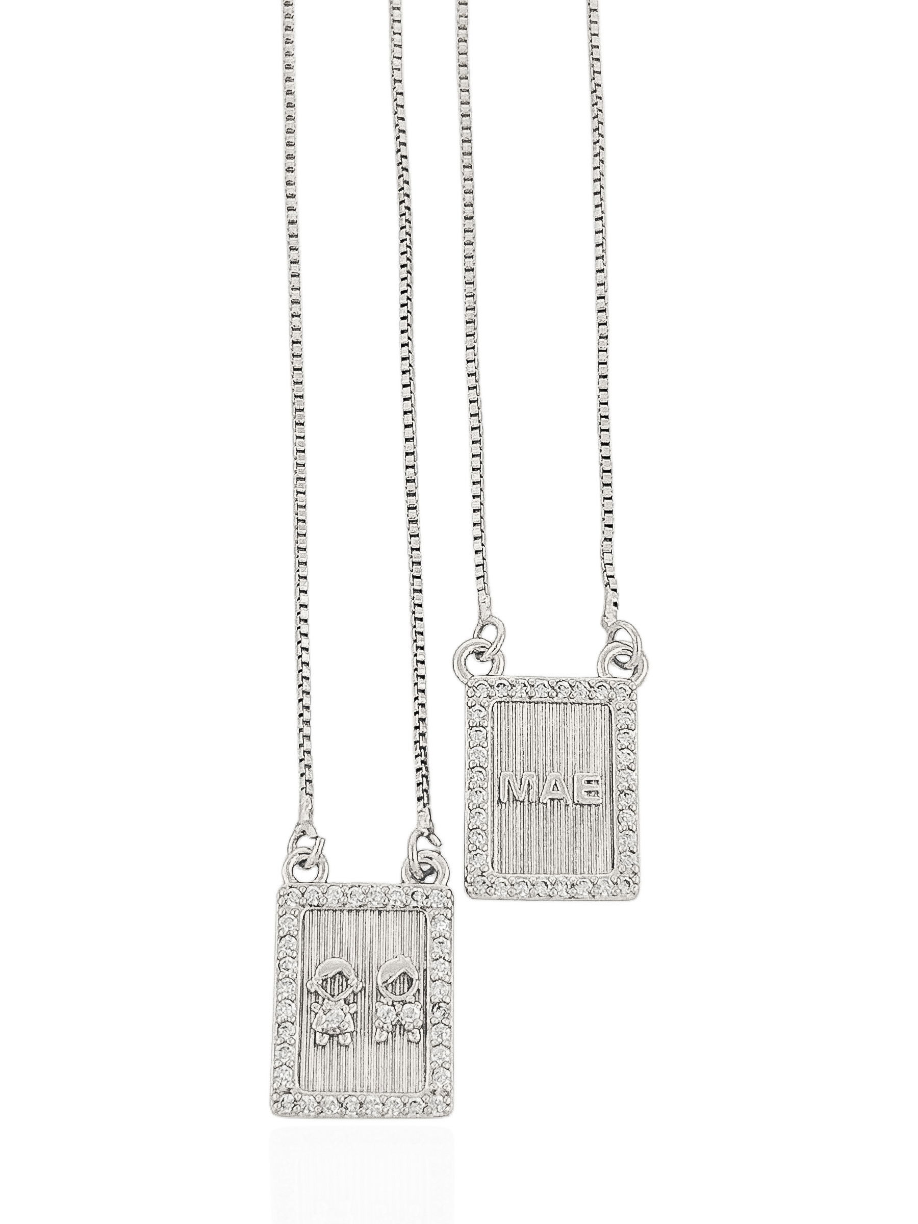Colar Folheado a Ouro 18k e Prata Escapulario Design Menino e Menina