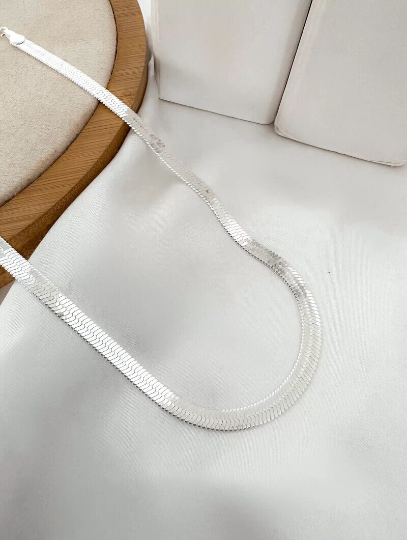 Colar Folheado a Ouro 18k e Prata Fita Laminada