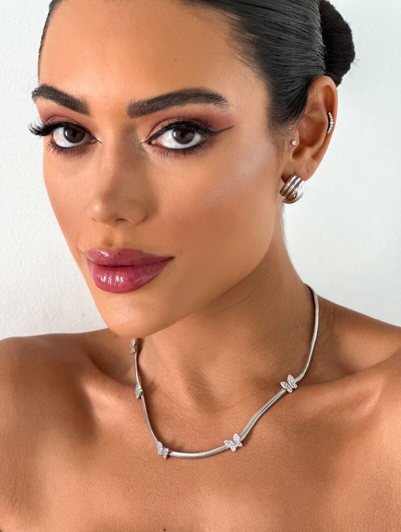 Colar Folheado a Ouro 18k e Prata Malha com Borboletas Cravejadas
