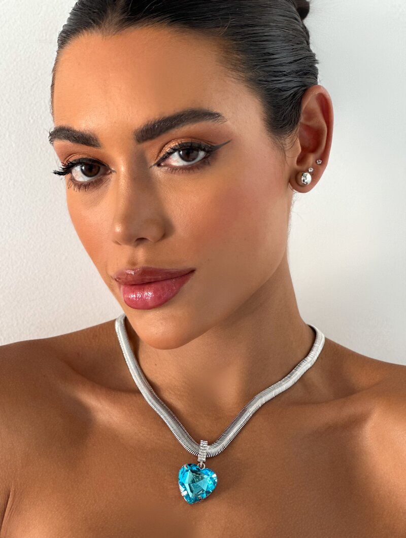 Colar Folheado a Ouro 18k e Prata Malha com Pingente Coração de Zircônia