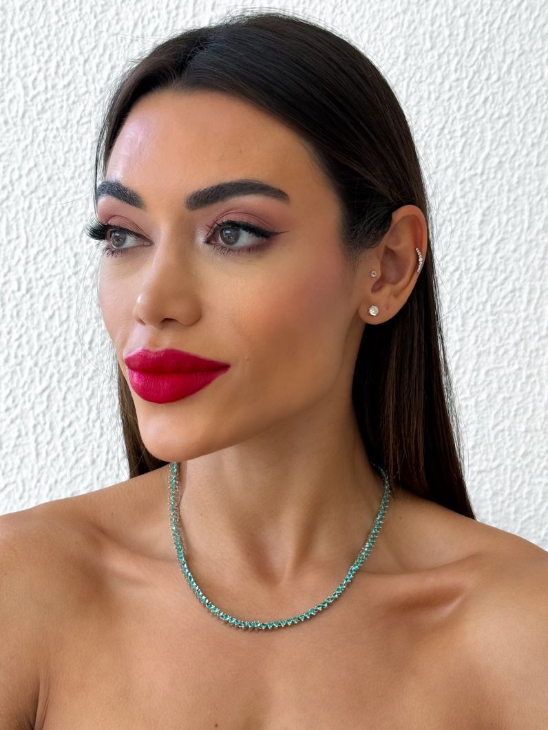 Colar Folheado a Ouro 18k e Prata Mini Corações de Cristais