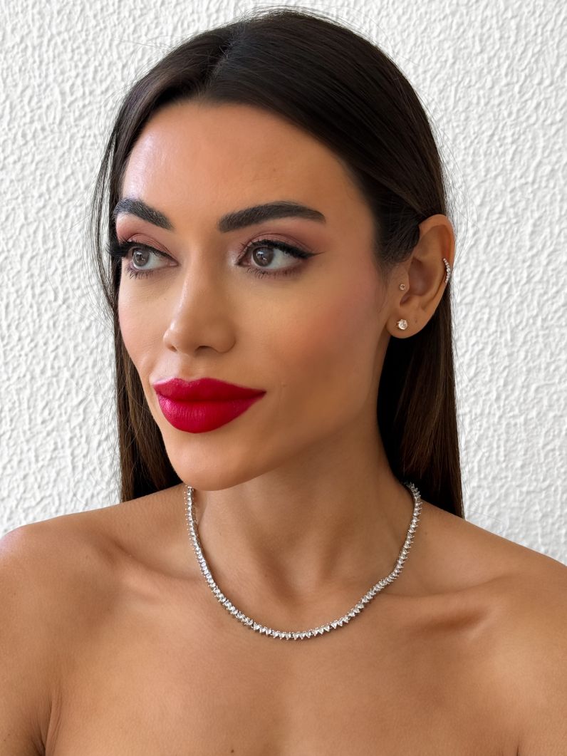 Colar Folheado a Ouro 18k e Prata Mini Corações de Cristais