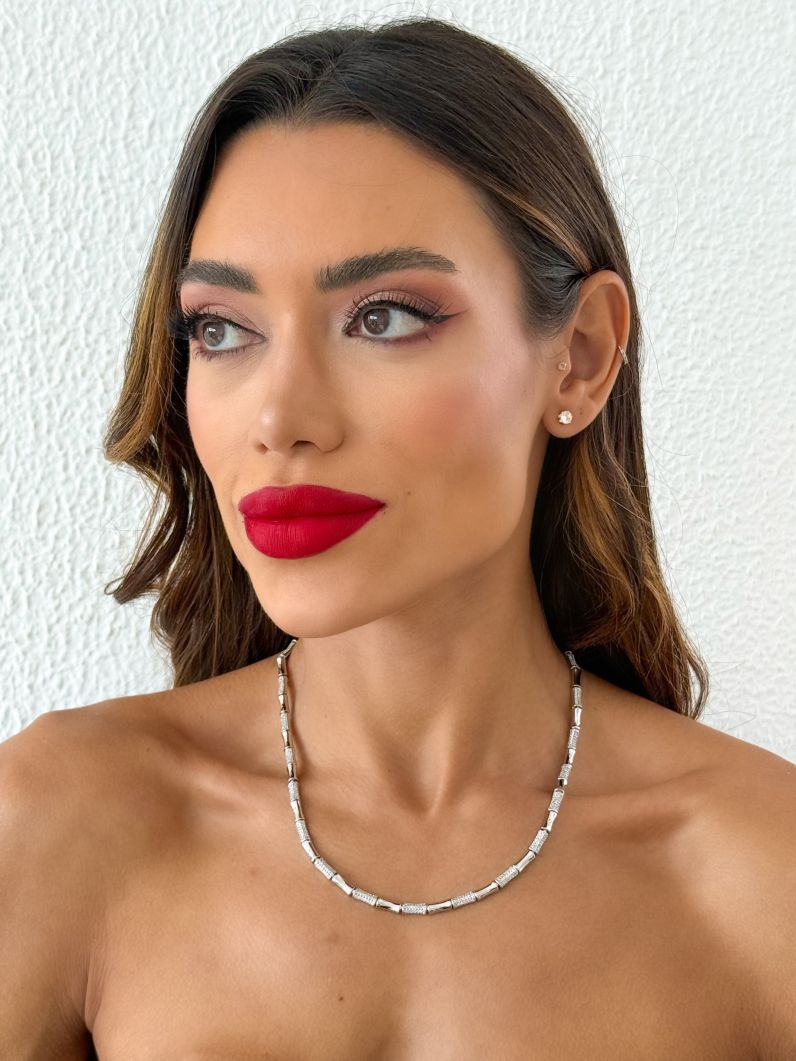 Colar Folheado a Ouro 18k e Prata Moderno Liso e Cravejado