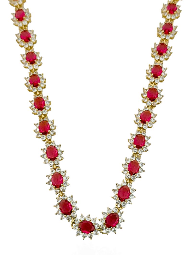 Colar Folheado a Ouro 18k e Prata Oval de Zircônia Cravejado