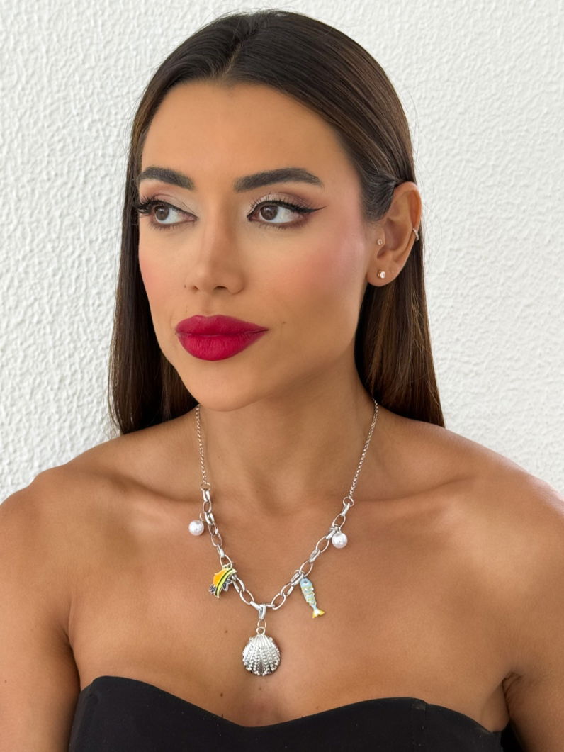 Colar Folheado a Ouro 18k e Prata Peixes, Pérolas e Concha