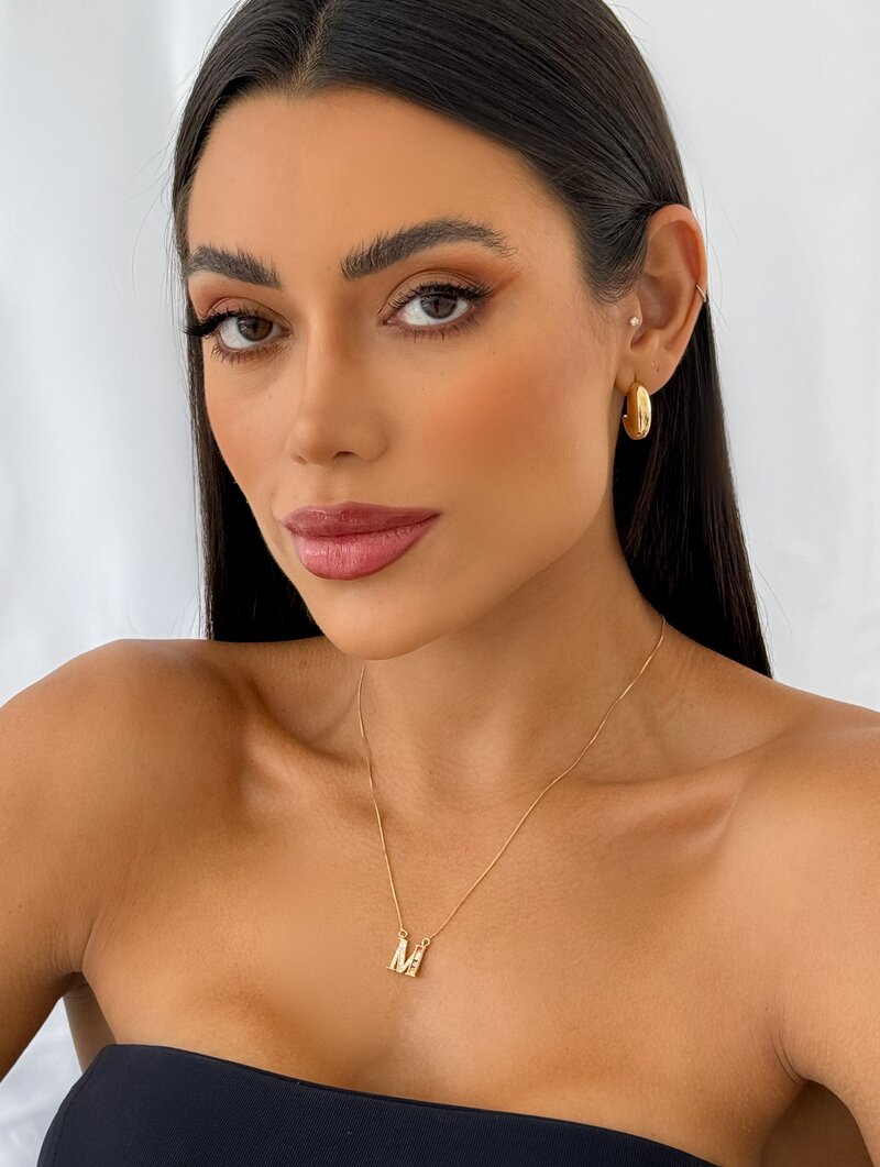 Colar Folheado a Ouro 18k e Prata Veneziana com Inicial Cravejada