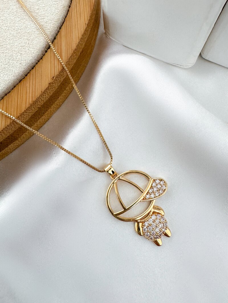 Colar Folheado a Ouro 18k e Prata Veneziana com Pingente Criança