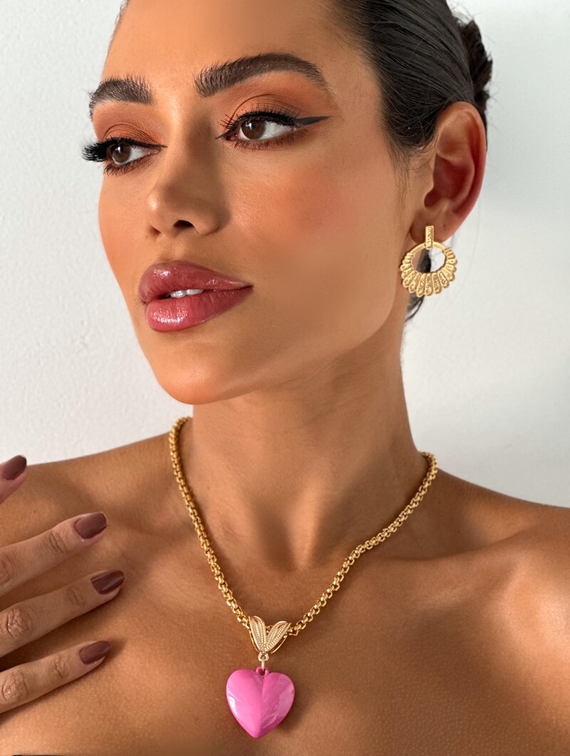 Colar Folheado a Ouro 18k Elo Português com Pingente Trabalhado