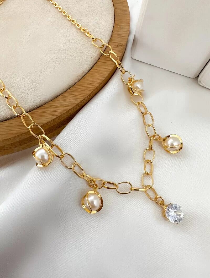 Colar Folheado a Ouro 18k Elos com Pérolas e Zircônia