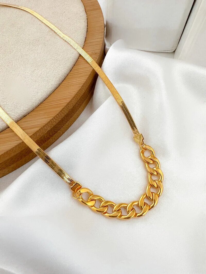 Colar Folheado a Ouro 18k Fita Laminada com Corrente