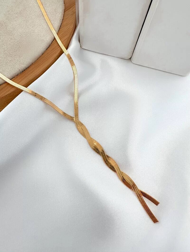 Colar Folheado a Ouro 18k Fita Laminada Entrelaçada