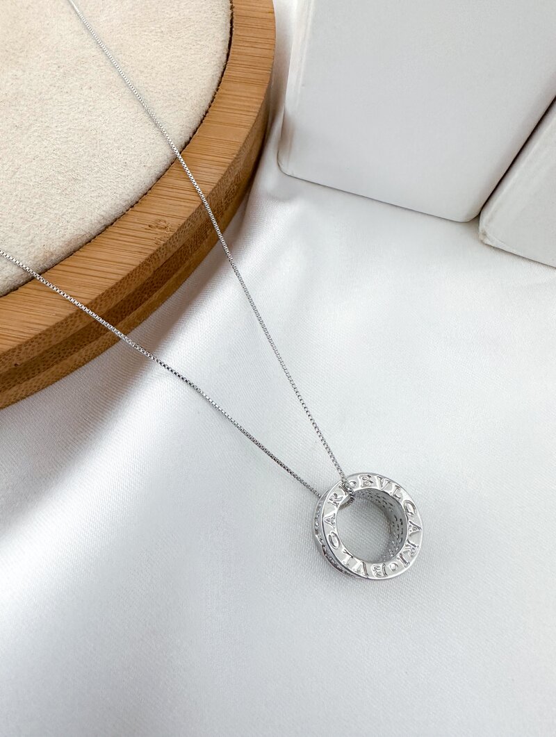 Colar Folheado a Ouro 18K Inspiração Joalheria