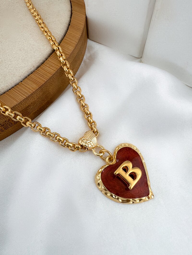 Colar Folheado a Ouro 18k Pingente de Coração Personalizado com Inicial