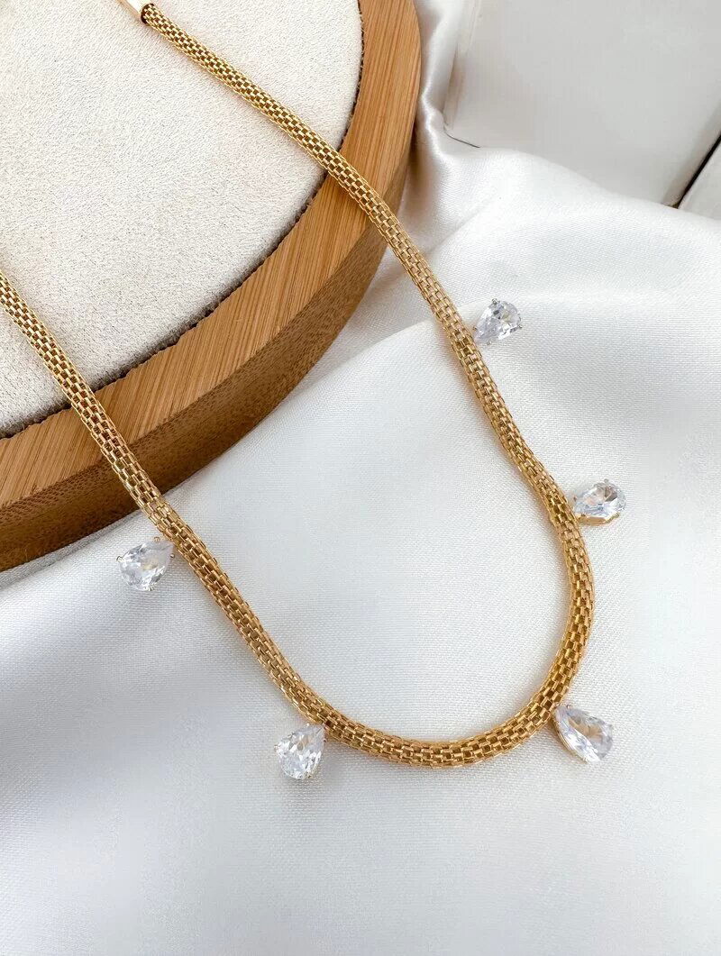 Colar Folheado a Ouro 18k Rabo de Tatu com Pontos de Zirconia