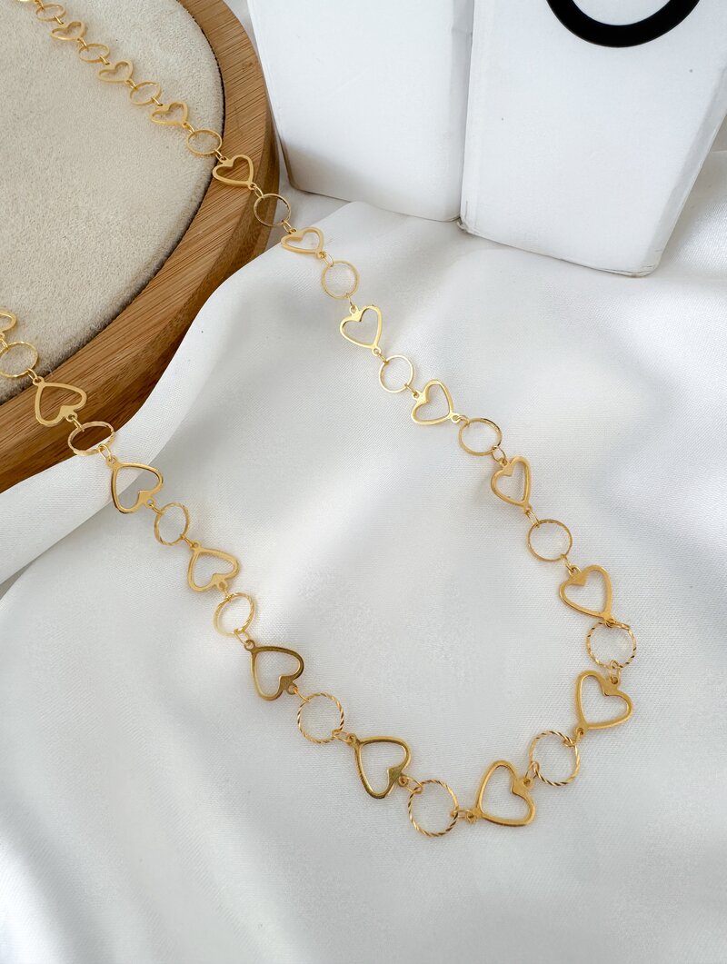 Colar Folheado a Ouro 18k Riviera com Corações e Circulos Vazados