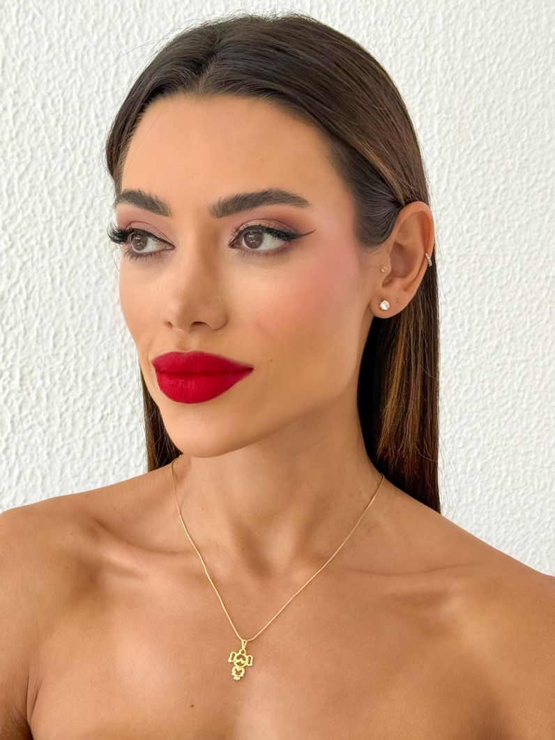 Colar Folheado a Ouro 18k Veneziana Com Pingente Criança
