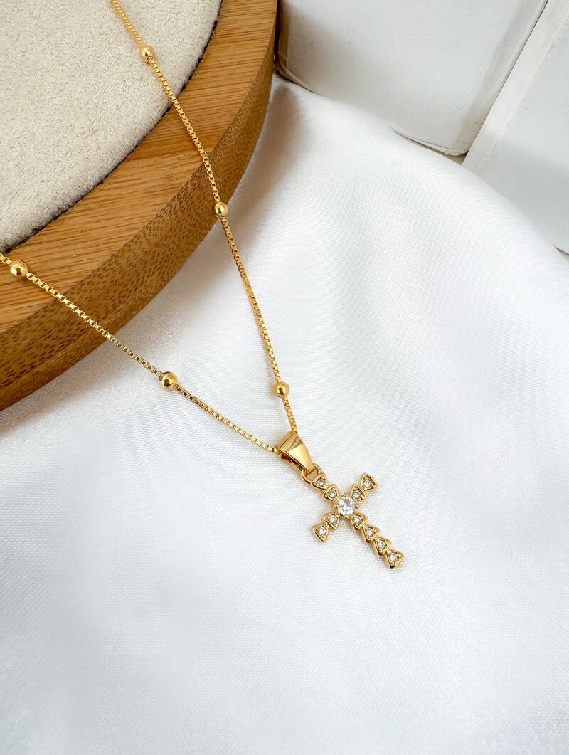 Colar Folheado a Ouro 18k Veneziana com Pingente Crucifixo