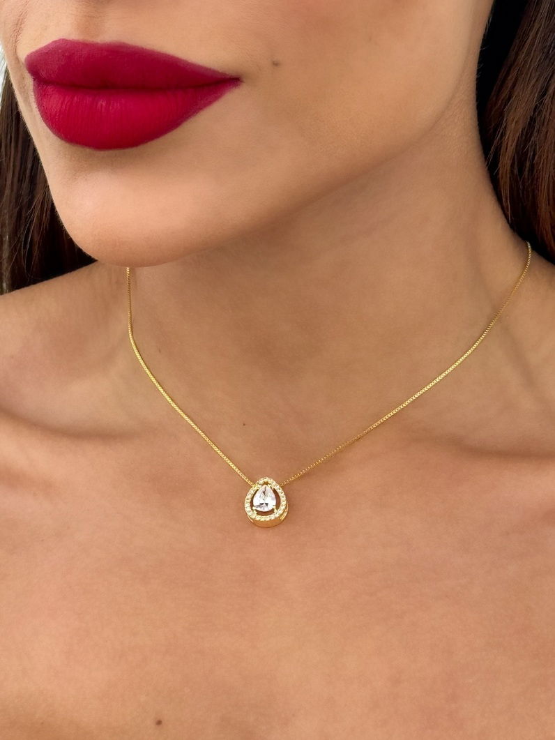Colar Folheado a Ouro 18k Veneziana Gota Cristal Com Borda Cravejada