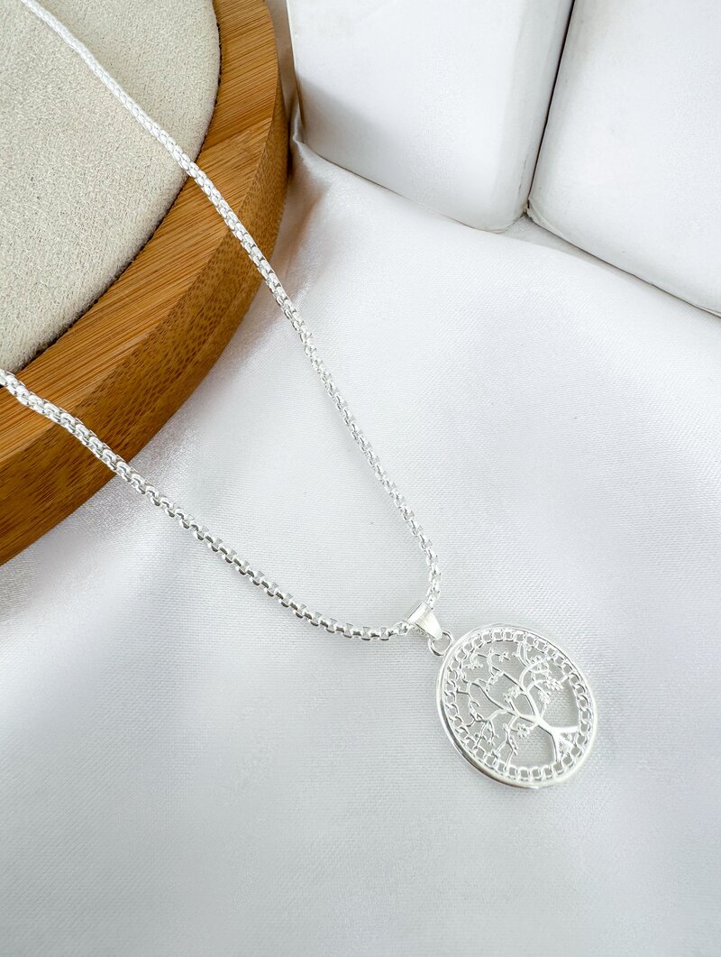 Colar Folheado a Prata 925 Corrente Quadrada Fina com Pingente Árvore da Vida