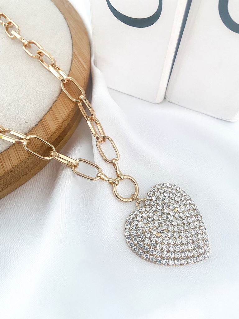 Colar folheado cartier com pingente de coração cravejado com microzirconia