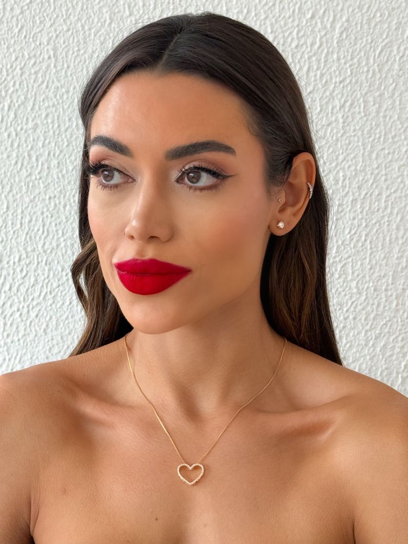 Colar Folheado Ouro 18k Veneziana Com Coração Vazado Cristal