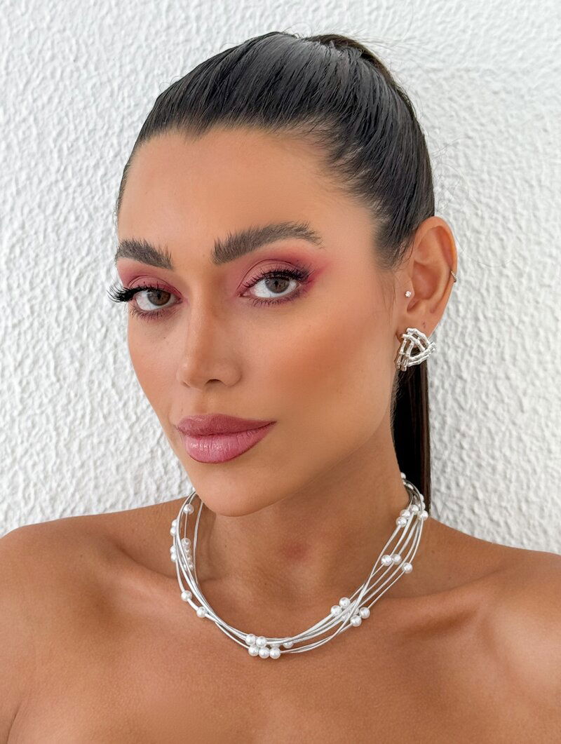 Colar Multi Fios com Pérolas