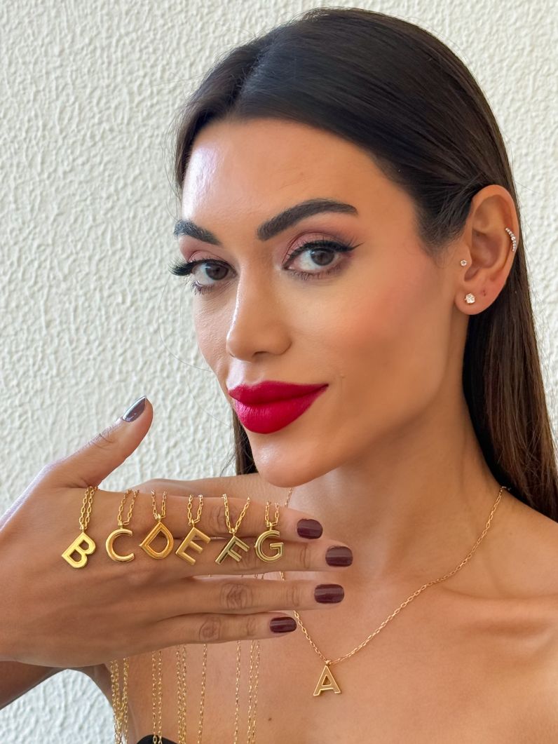 Colar Semi Joia Iniciais Lisas