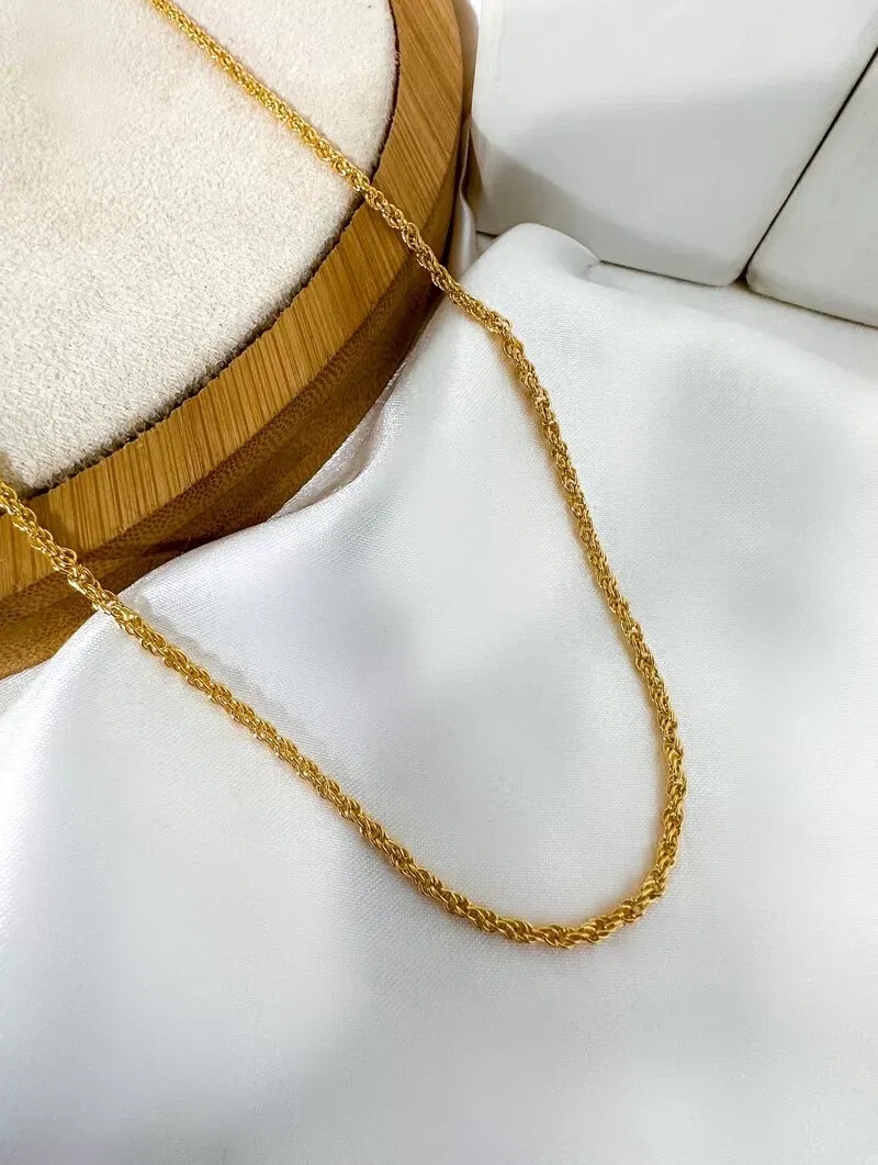 Colares Personalizados Folheados a Ouro 18k
