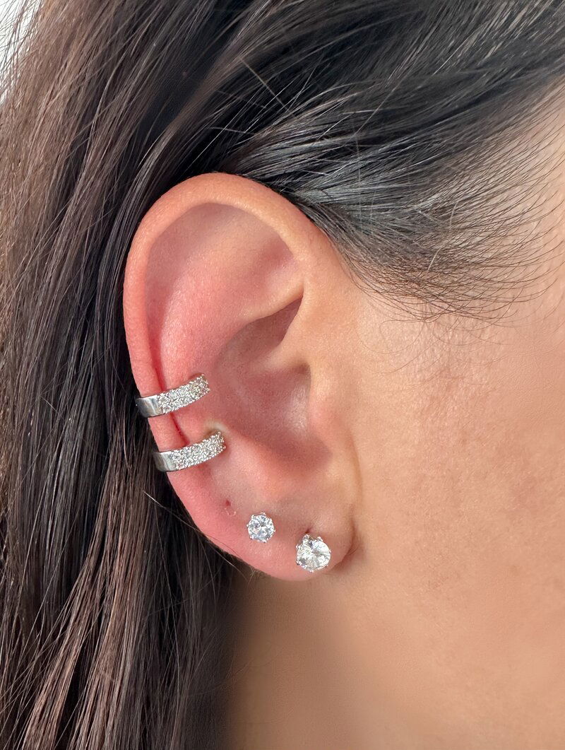 Conjunto Brinco e Piercing Fake Folheado a Ouro 18k e Prata Ponto de Luz e Cravejado