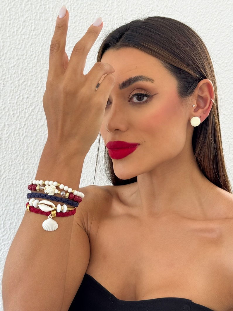 Conjunto Brinco e Pulseira Miçangas, Cristais, COnchas e Tartaruga Folheado a Ouro 18k