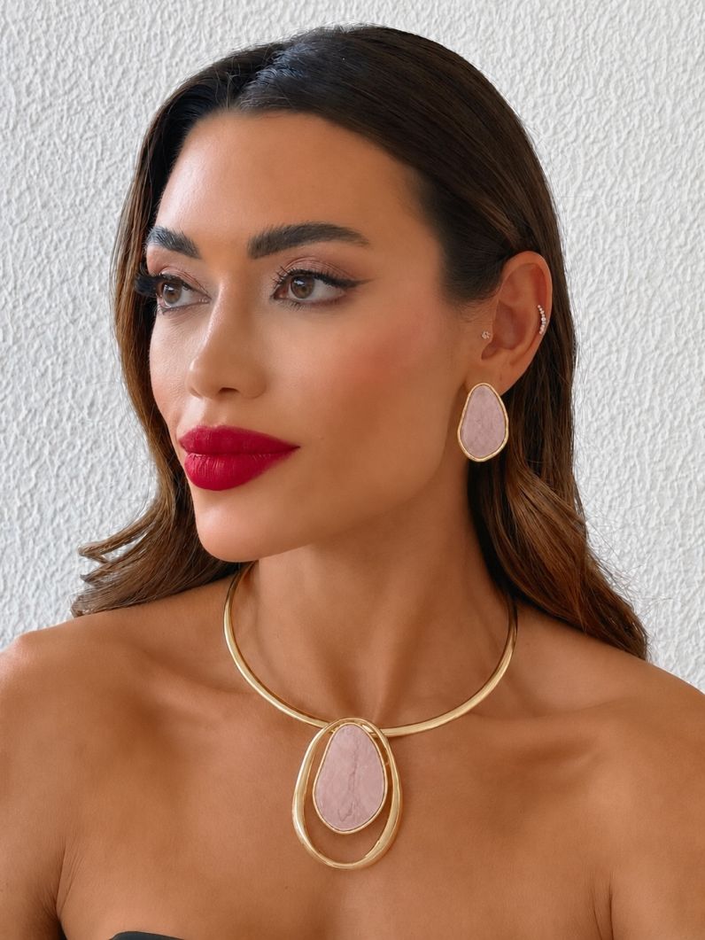 Conjunto Choker Aro e Brinco Folheado a Ouro 18k Design Resinado e Vazado
