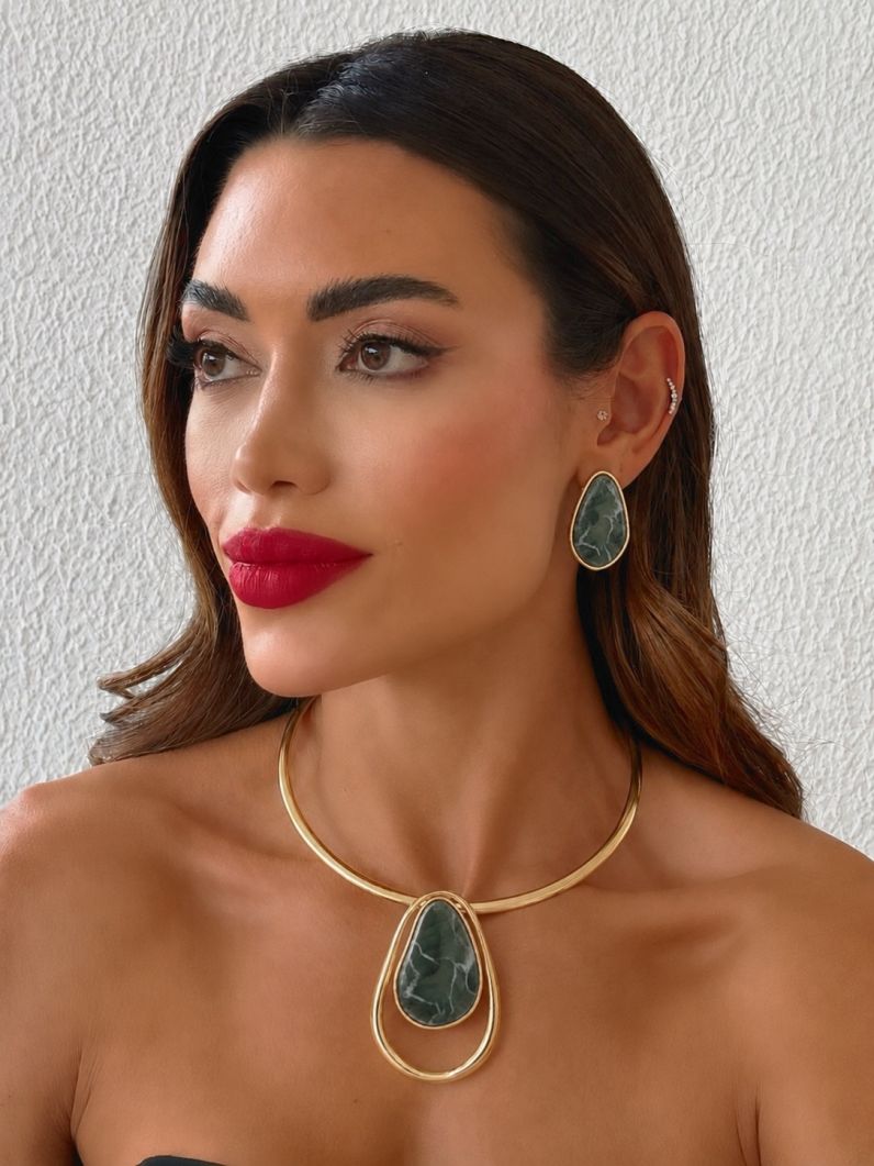 Conjunto Choker Aro e Brinco Folheado a Ouro 18k Design Resinado e Vazado